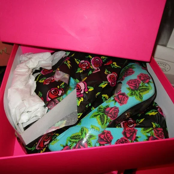 Betsey Johnson Betyy Tin Can Rose Pinup Rockabilly Peep Toe Pumps 7.5 or 8 NIB - Picture 4 of 6